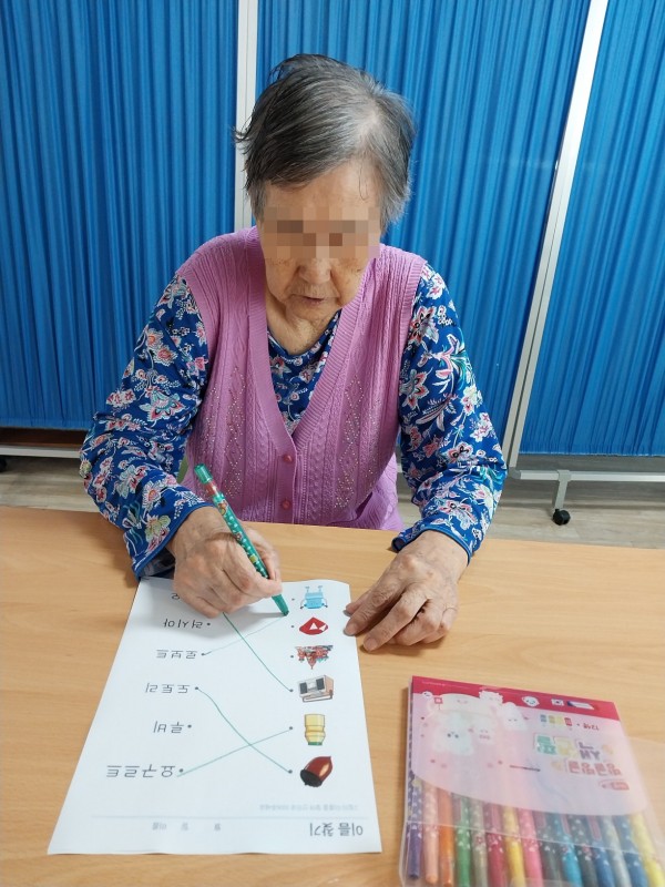 27d73e65463548e0322d8942f81bb5c0_1760083